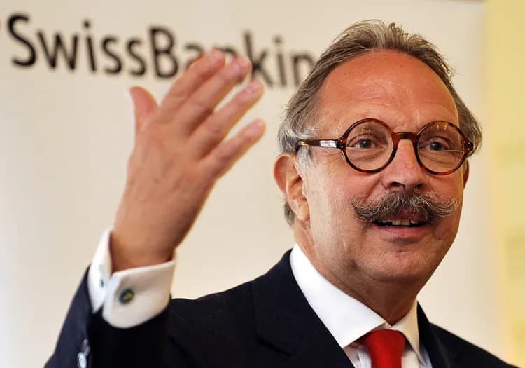 Ex-presidente de bancos suíços é condenado por corrupção em esquema de propinas